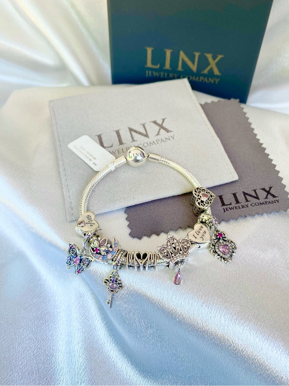 Linx Snake Chain Bracelet with Wife and Mom Themed Charms